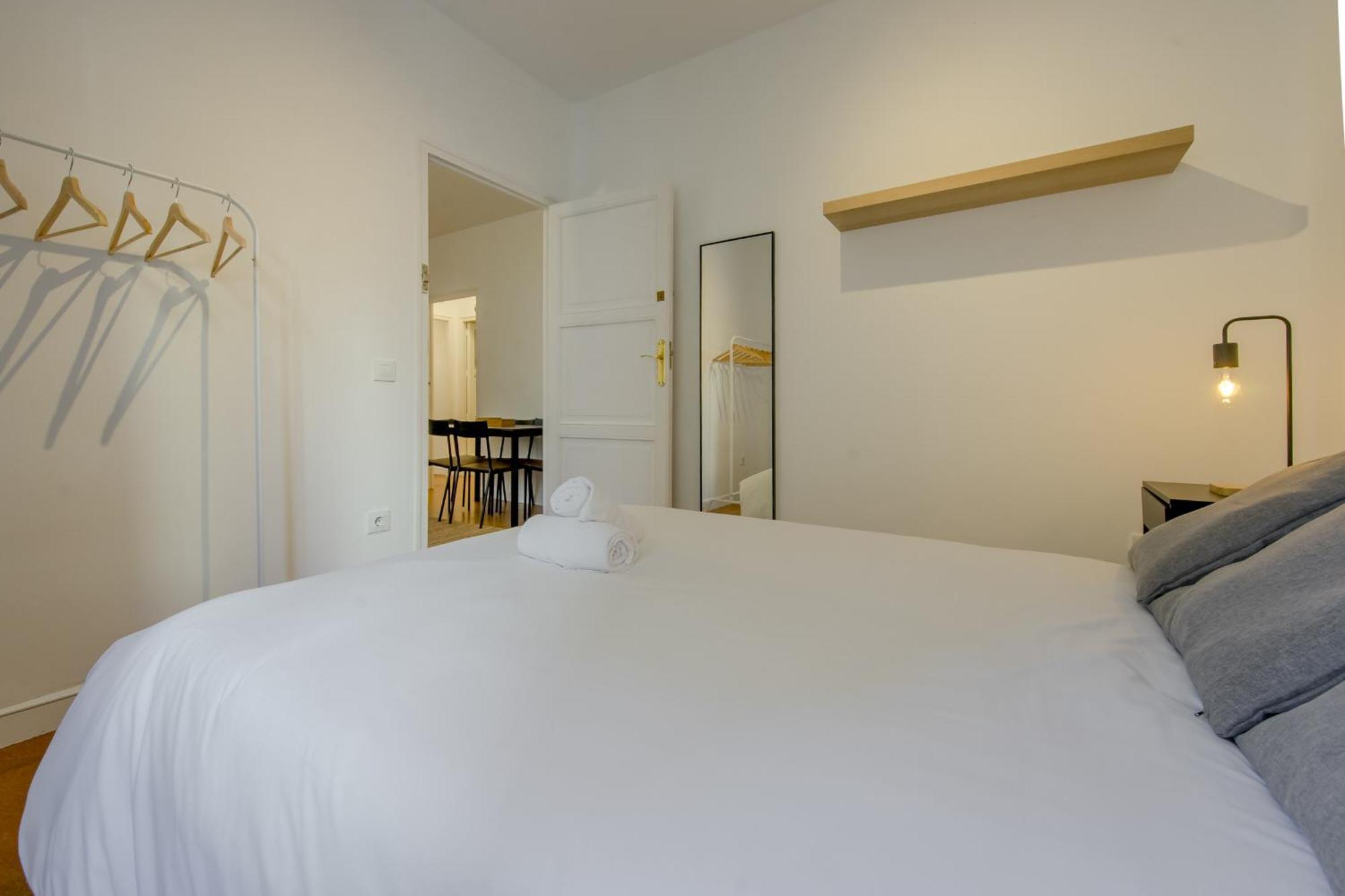 Classic Apt 7Pax En La Latina-Centro De Madrid Ngoại thất bức ảnh